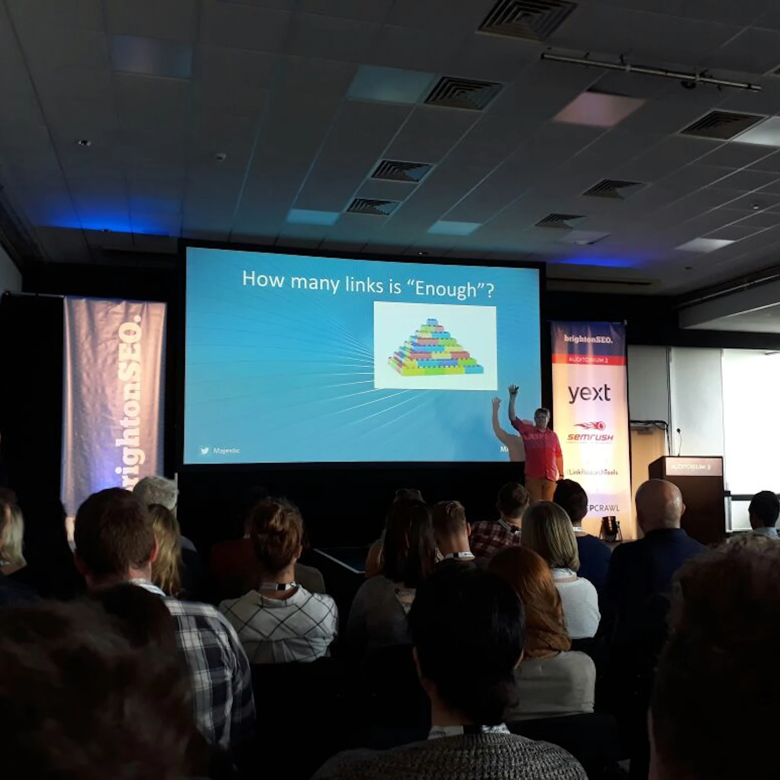 Brighton SEO: Dixon Jones – workflows for sustainable link building