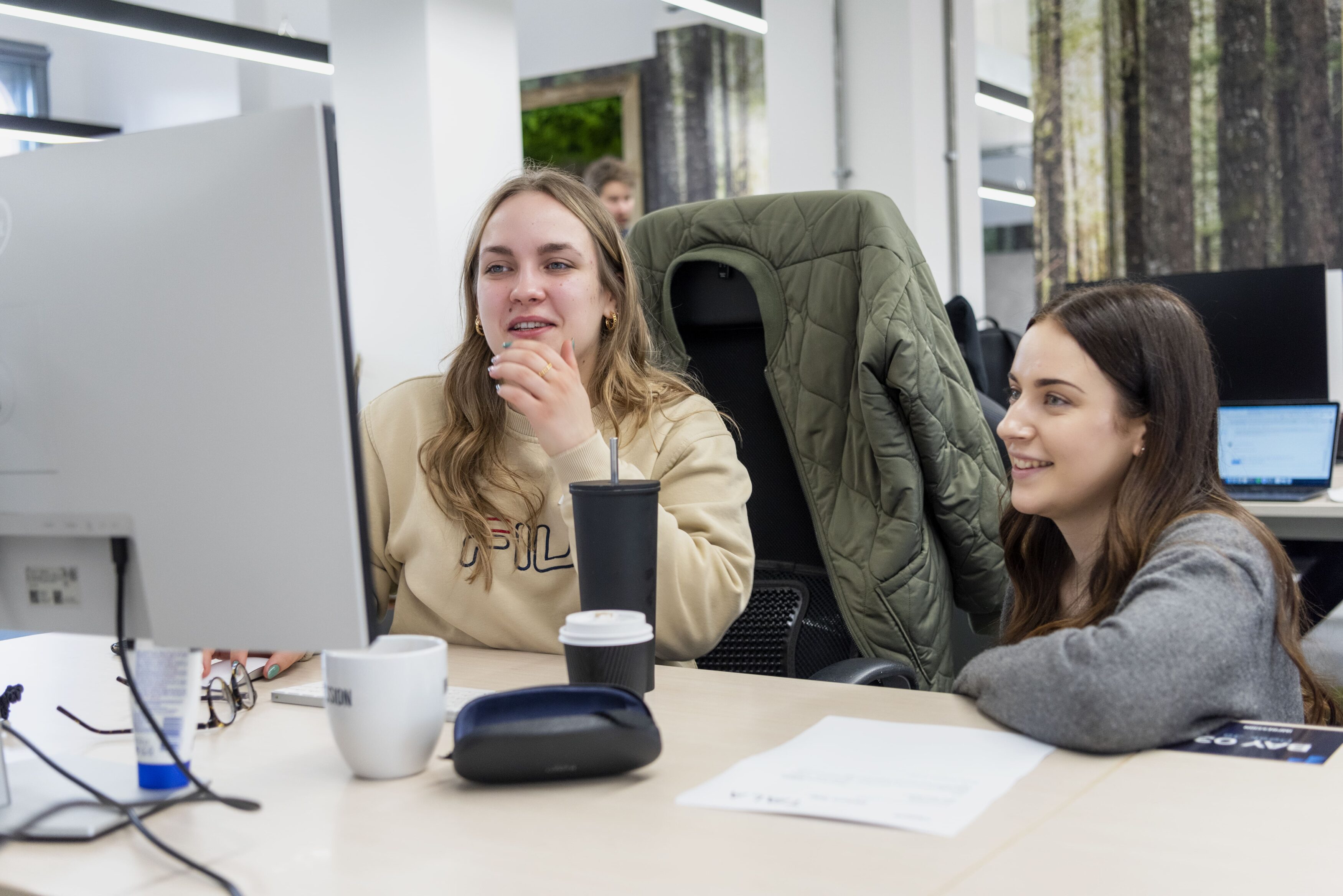 Impression Digital People 195-min