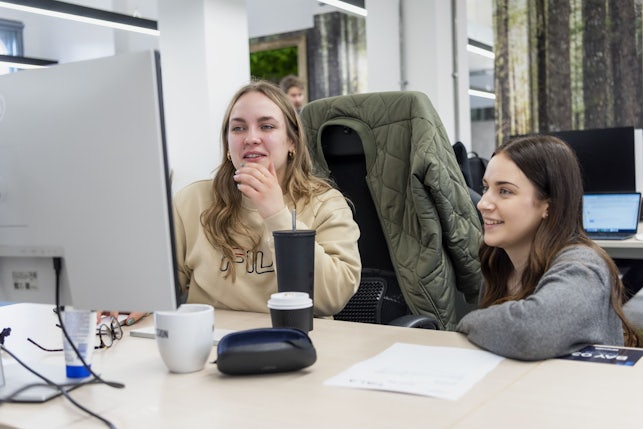 Impression Digital People 195-min